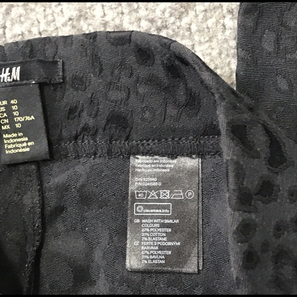 H&M Textured Leopard Print Pull-On Pants 10 - image 2
